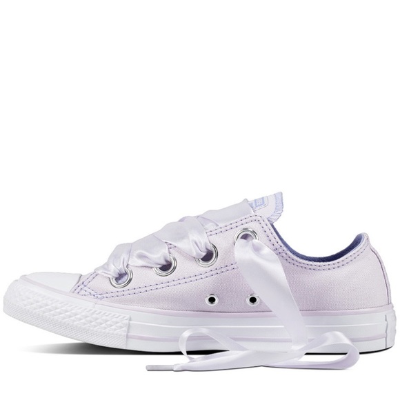 Converse Shoes - Purple Ribbon Converse Chuck Taylor (Size 7.5)